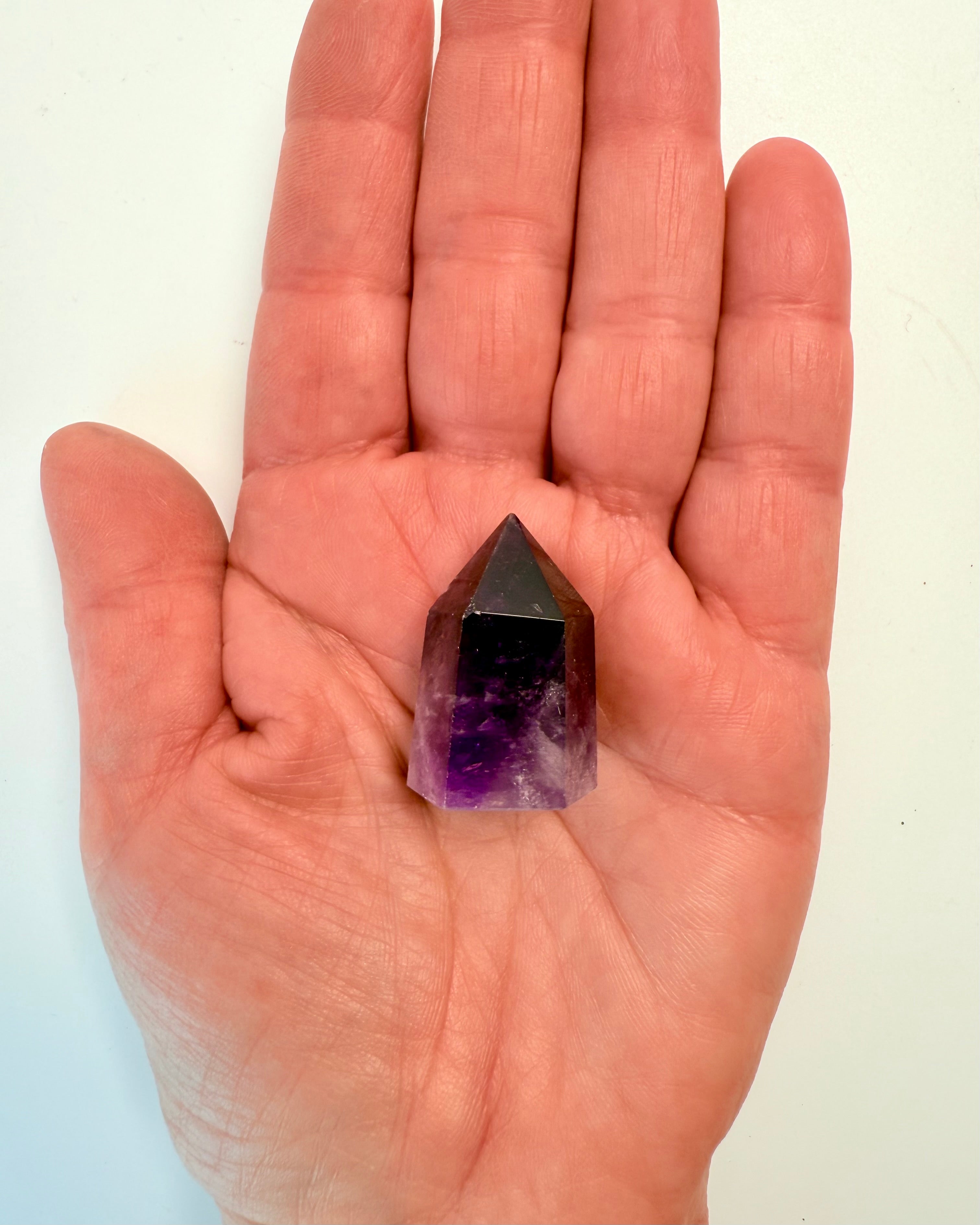 ÅNDELIG VÆKST - KRYSTAL - UNIKA