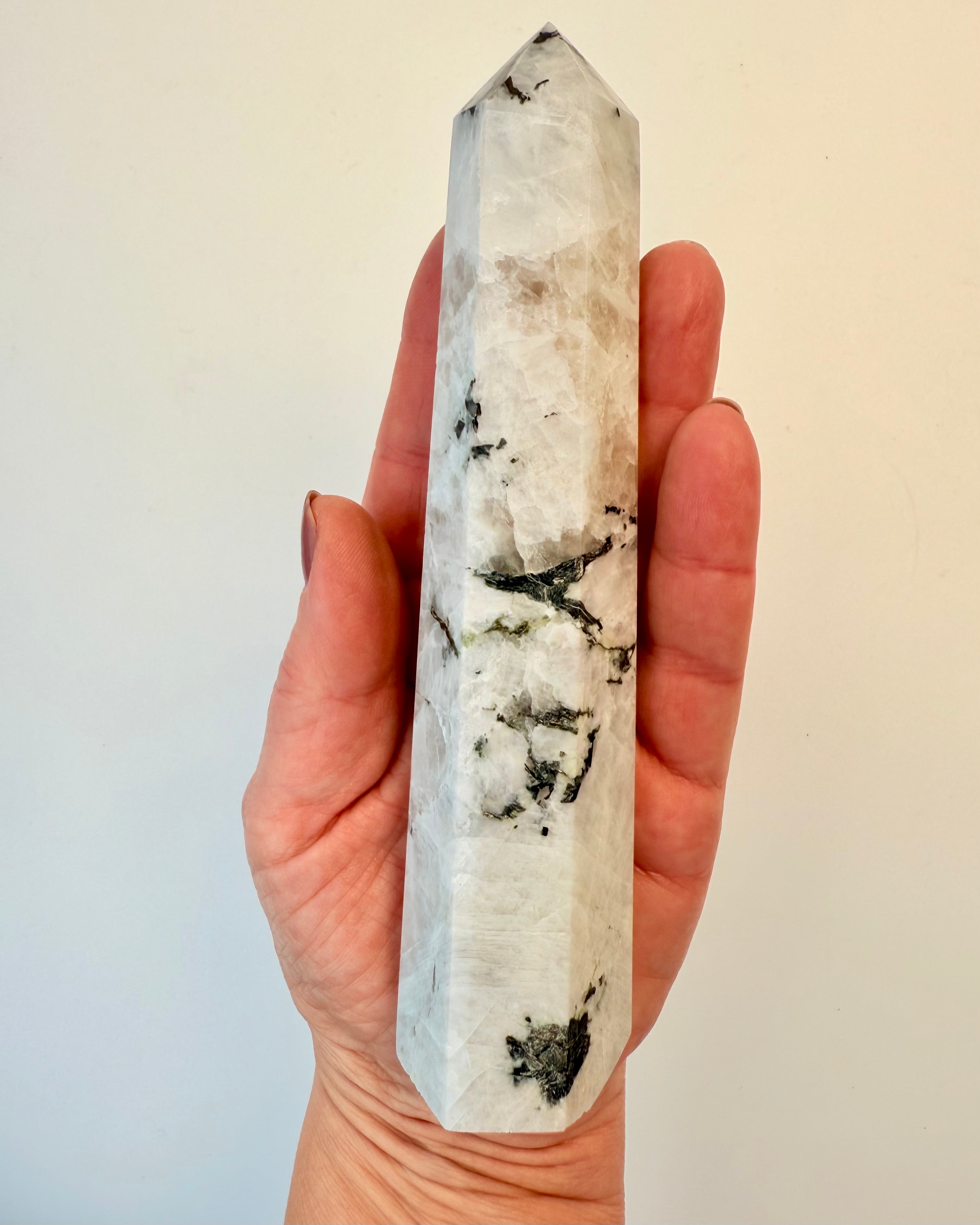 HØJNER DIT INTUITIVE CENTER - KRYSTAL - UNIKA