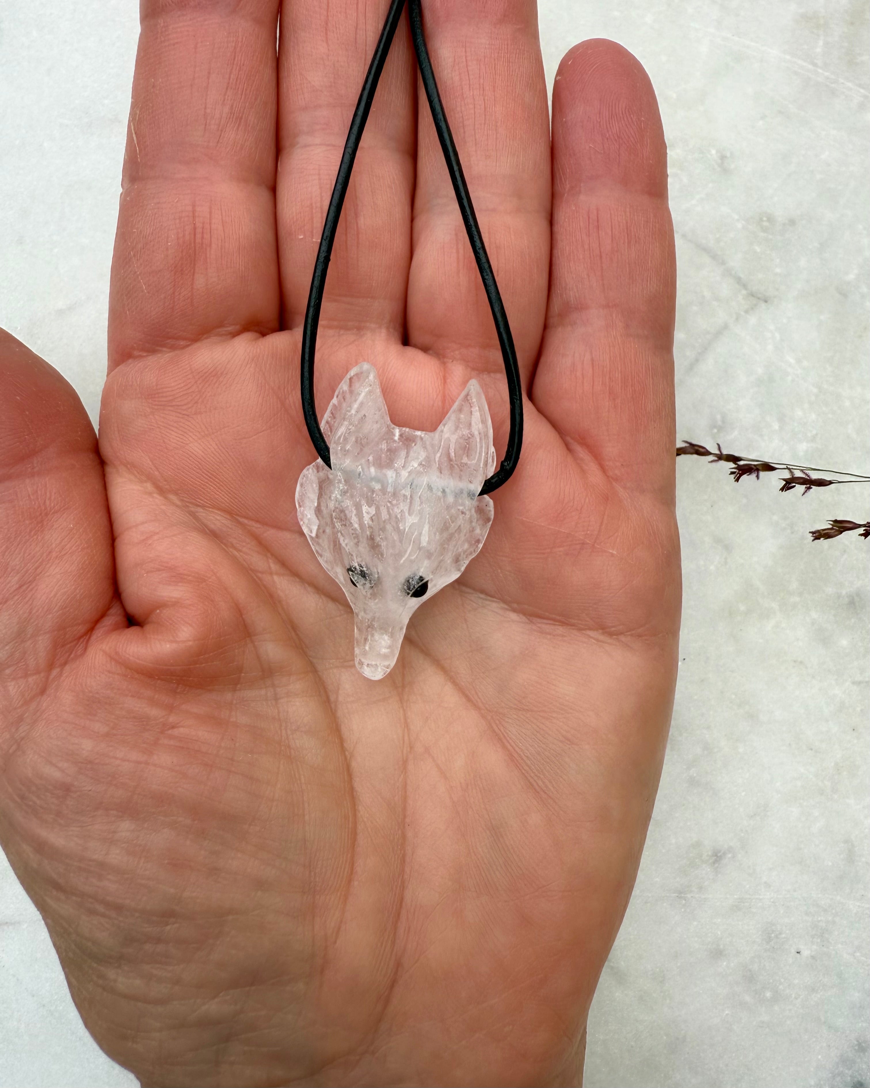 MOONLIGHT SHADOW - AMULET