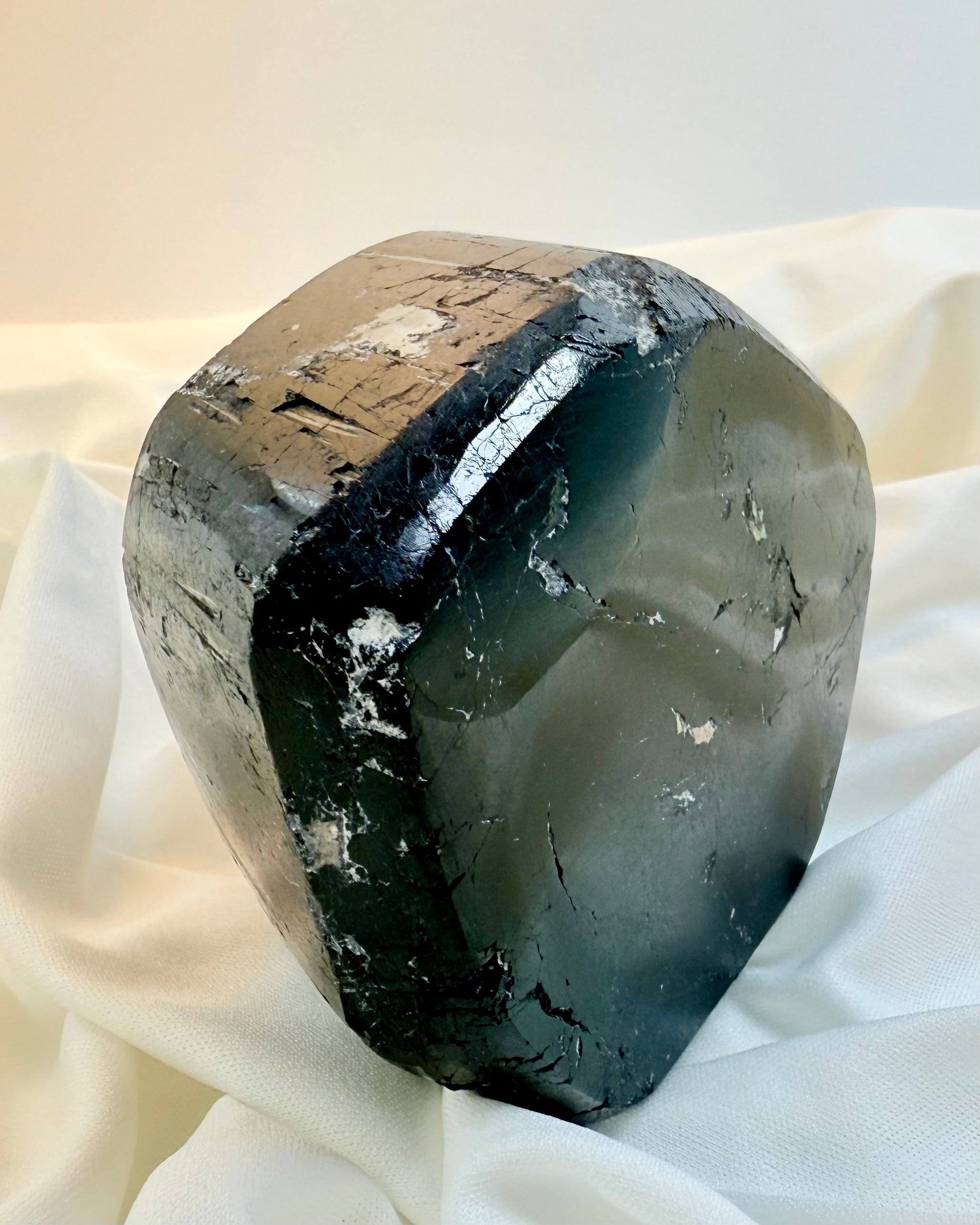 DON’T GIVE UP - KRYSTAL - UNIKA