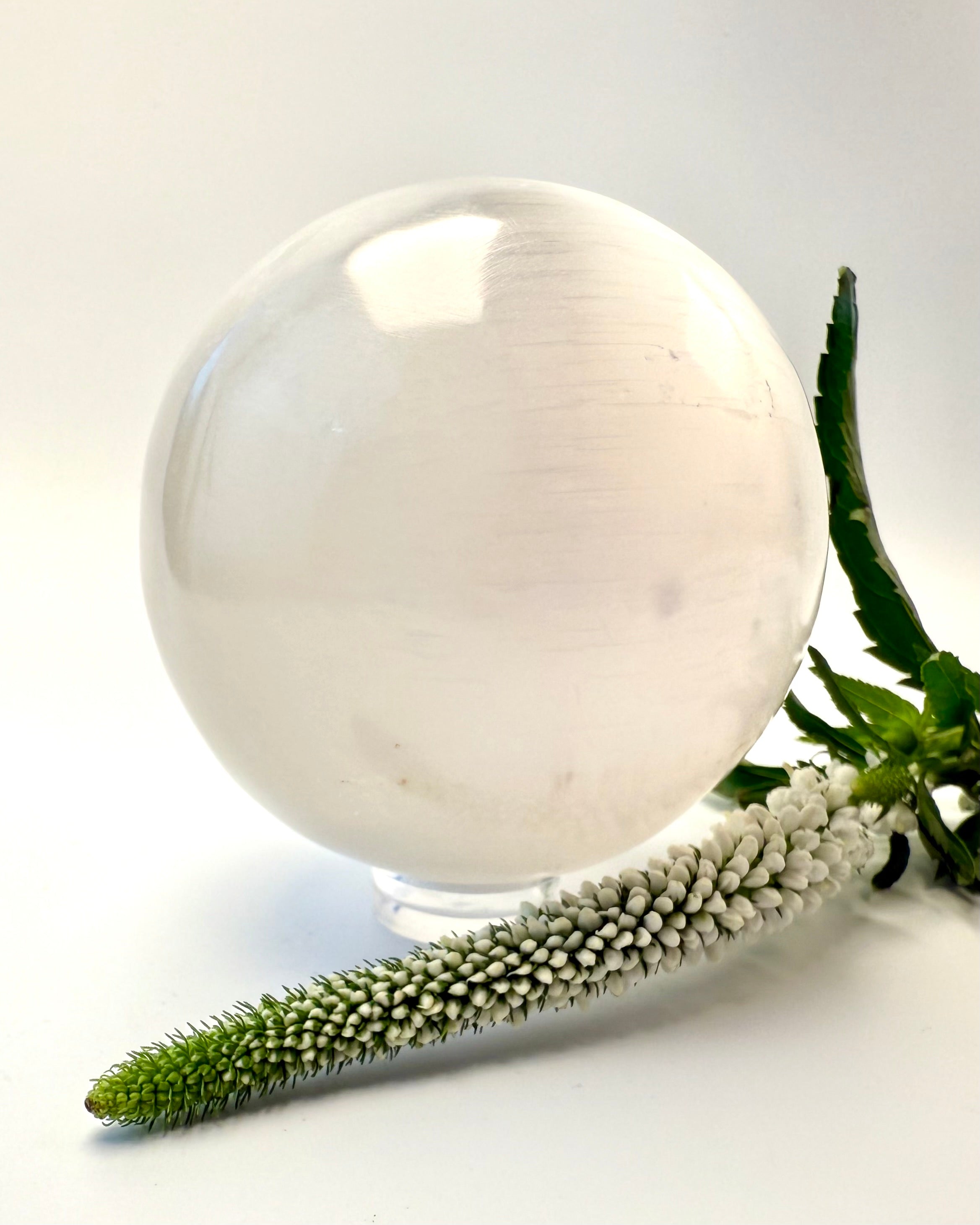 VÆRTINDEGAVE - POSITIV OG REN ENERGI - KRYSTALKUGLE