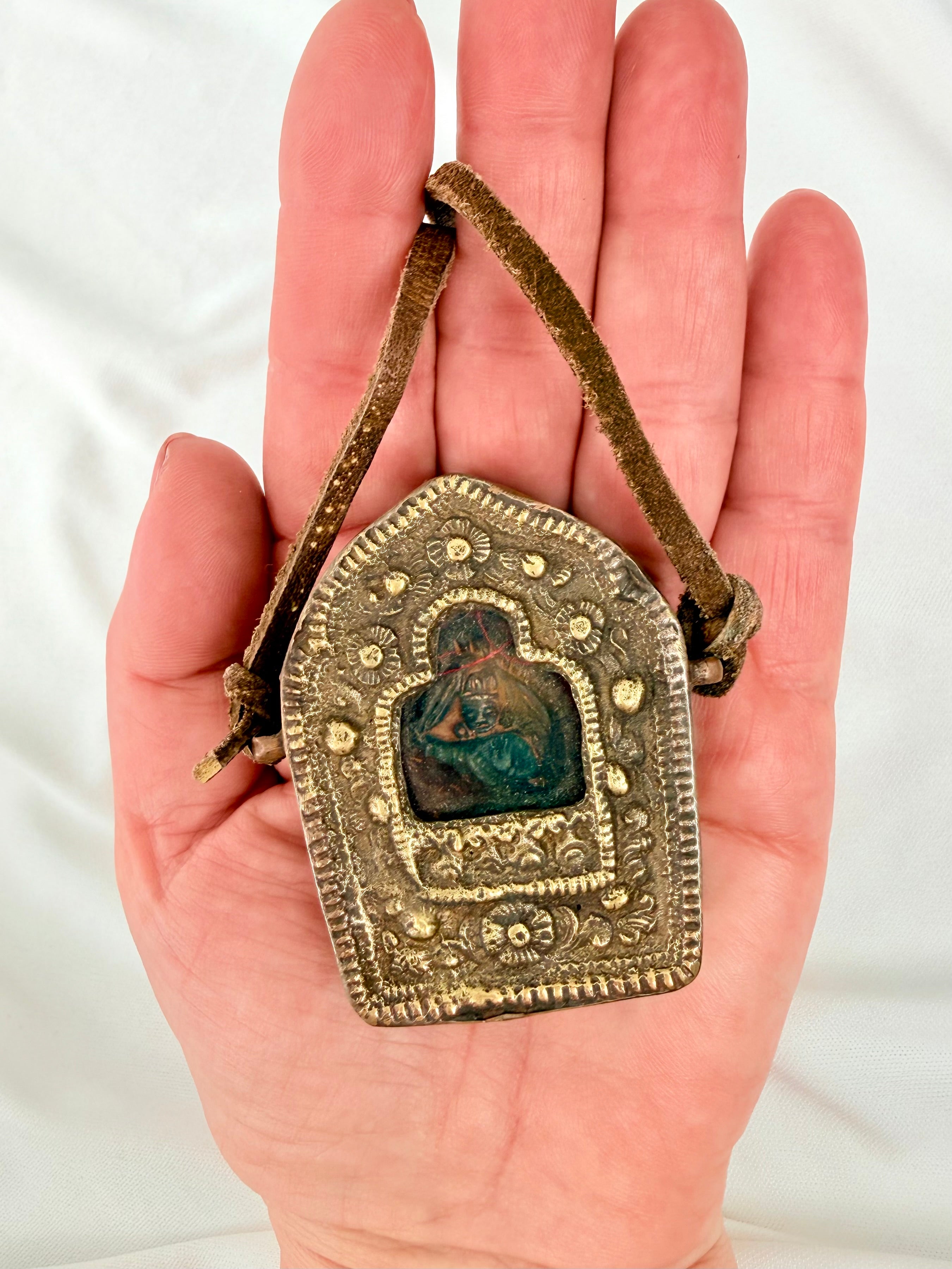 DIT HELLE - TEMPELAMULET 1 tilb