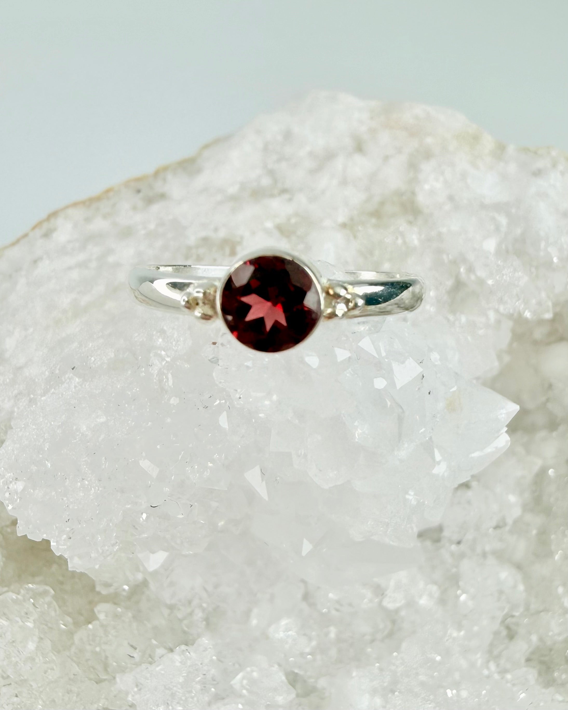 ØNSKEBRØND - RING 2 tilb