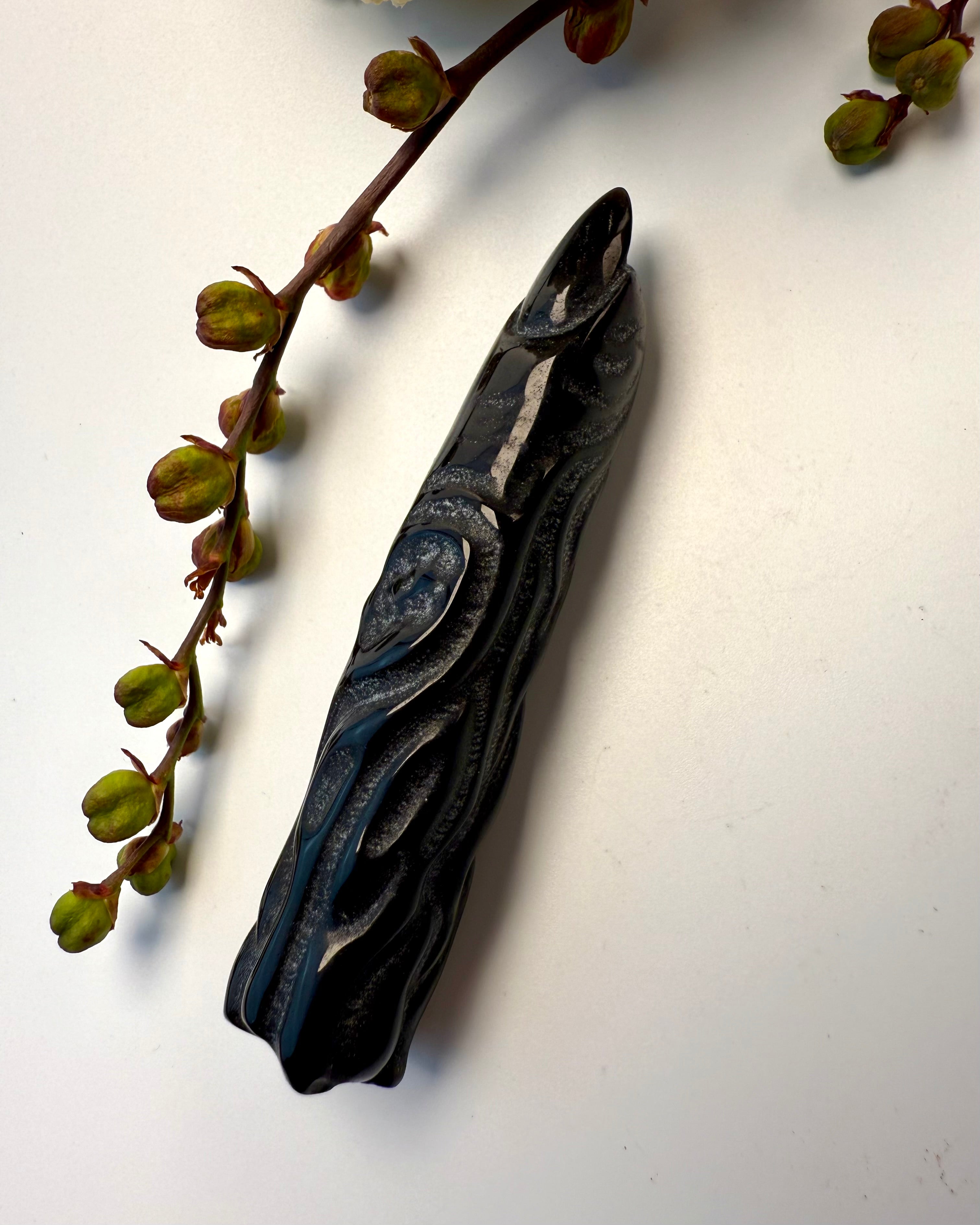 BEHIND THE DARKNESS - KRYSTAL - UNIKA