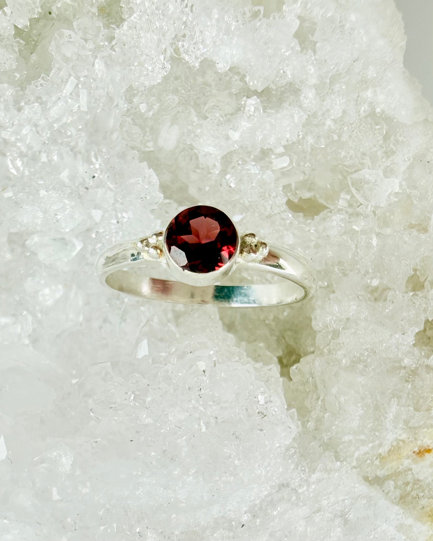 ØNSKEBRØND - RING 2 tilb