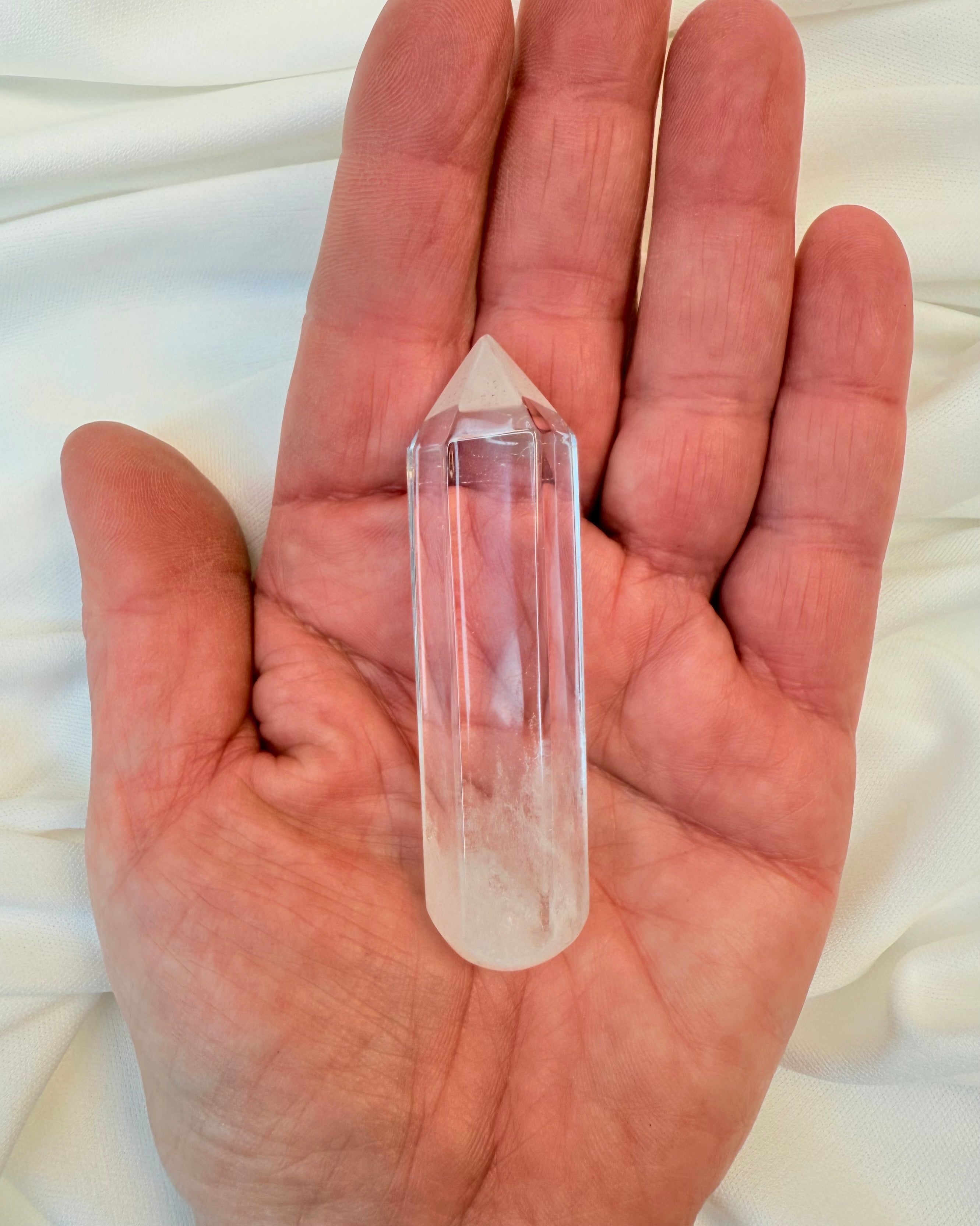 TÆNDER DIT INDRE LYS - KRYSTAL