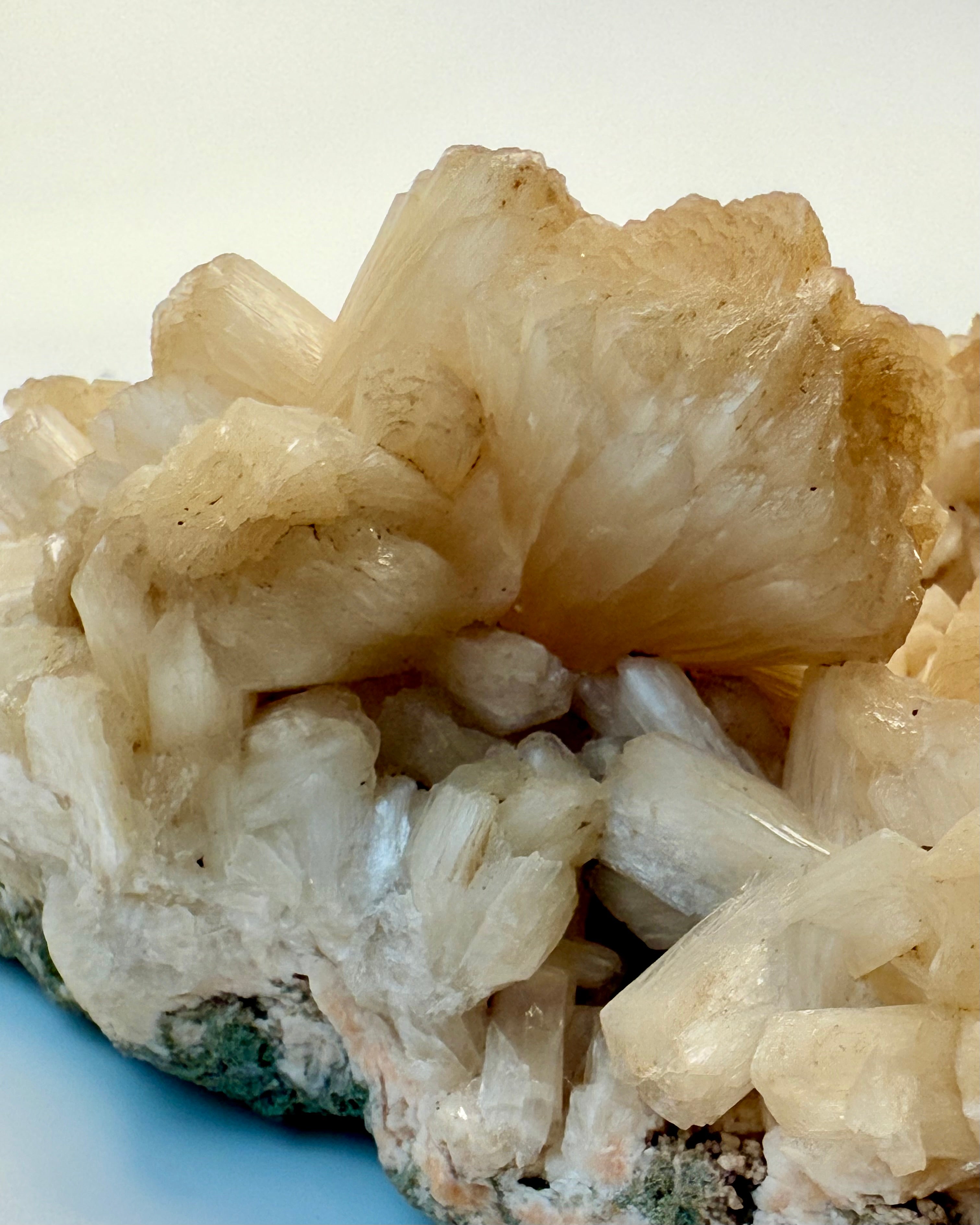 STOP TANKEMYLDER - KRYSTAL - UNIKA