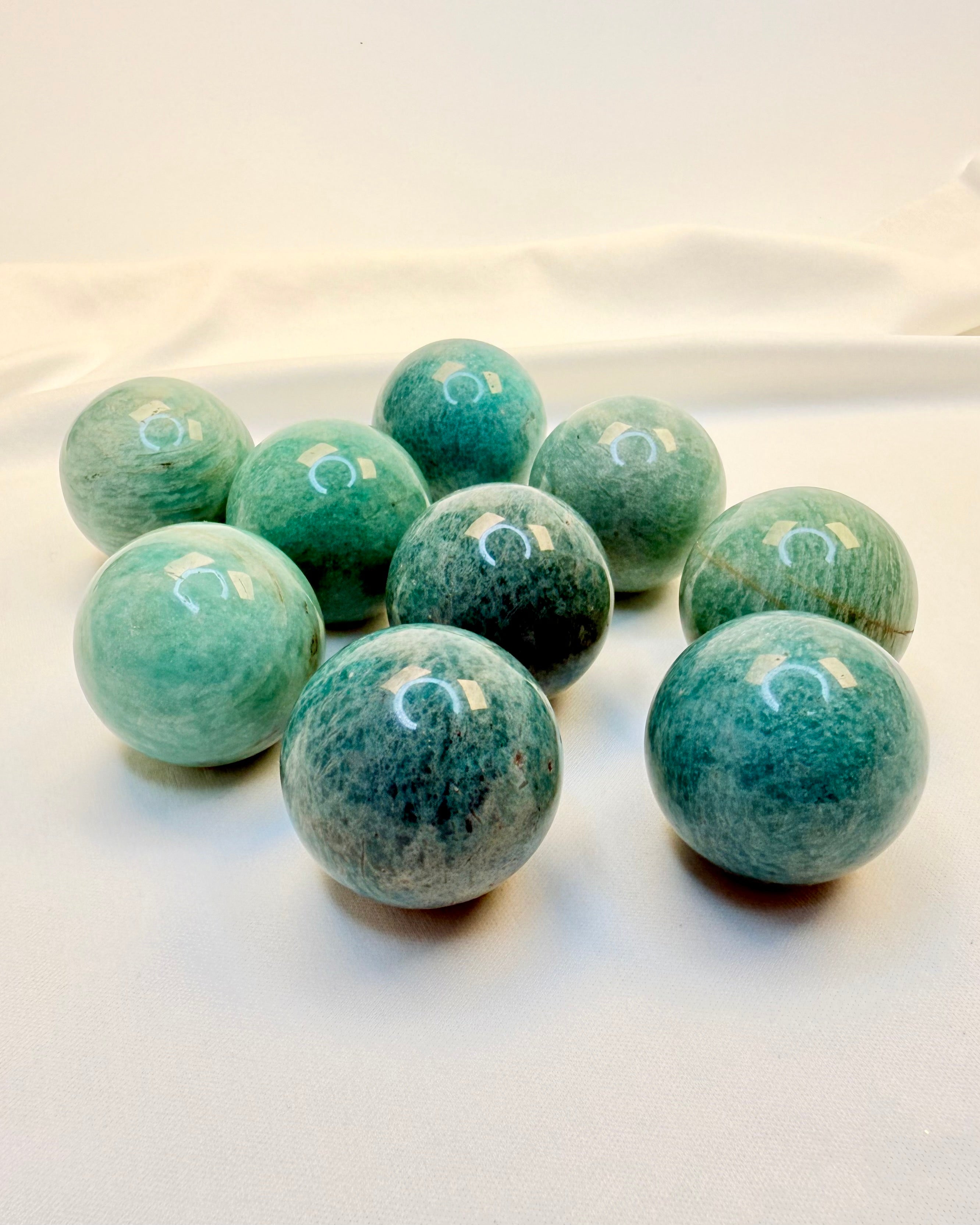 STØTTE TIL VÆGTTAB - KRYSTALKUGLE