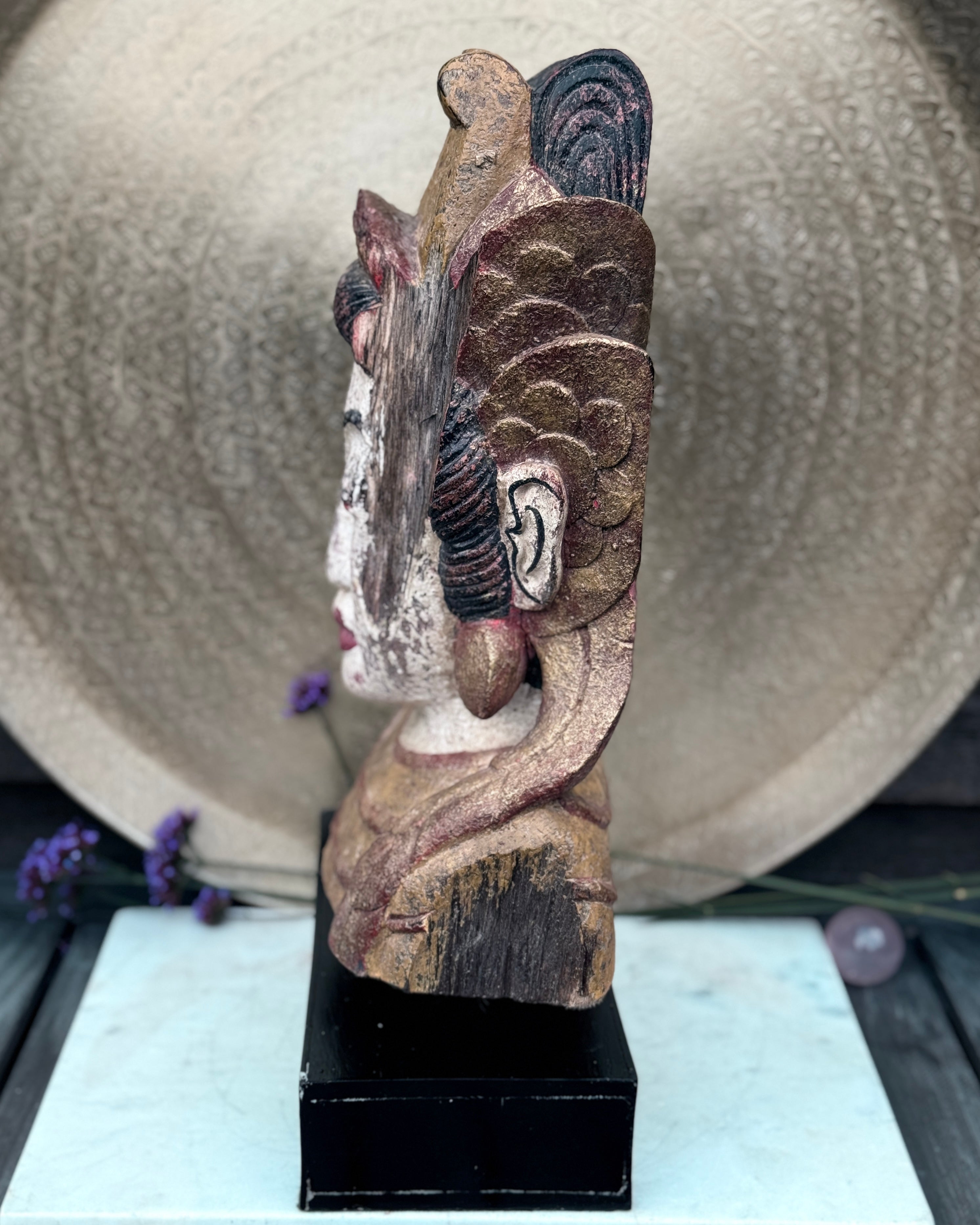 BEKÆMPER ENSOMHED - FIGUR - UNIKA