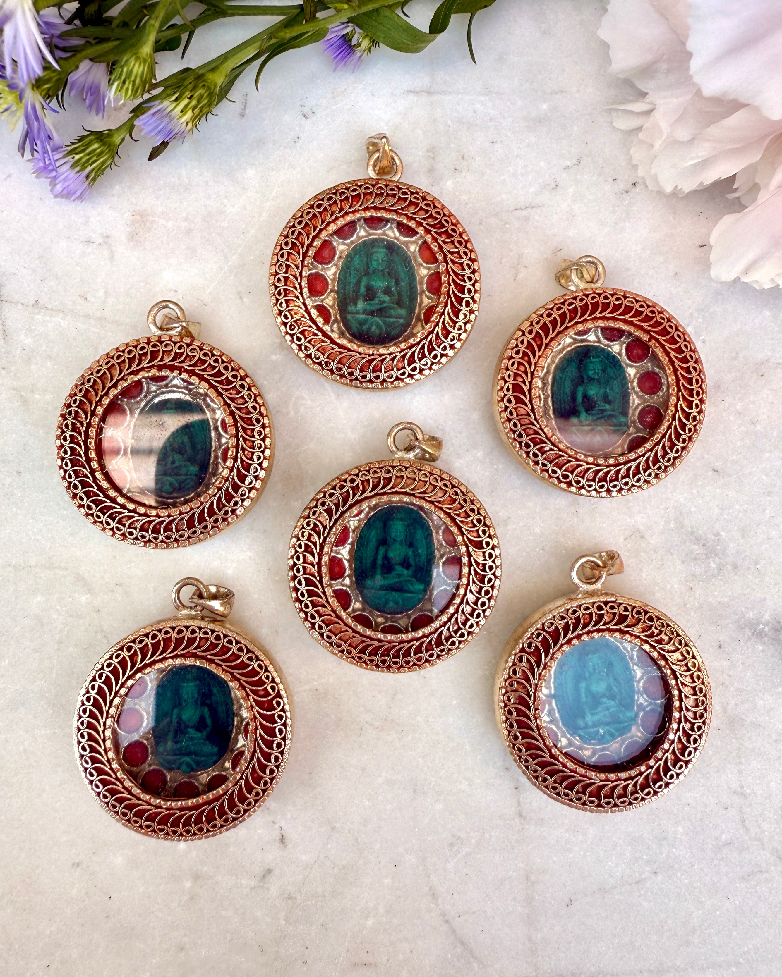 HELLIG KODE FRA GAMLE MESTRE - AMULET