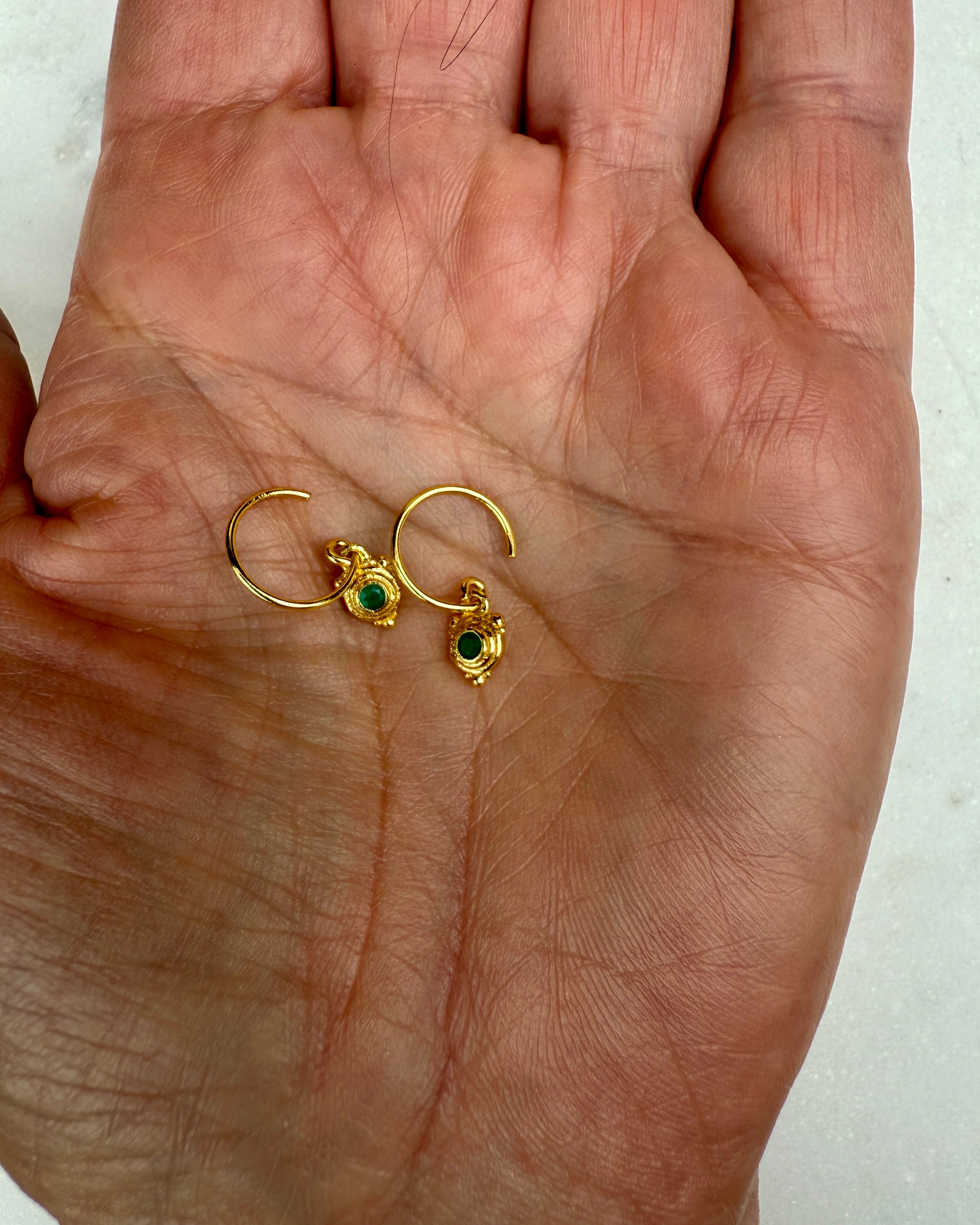 DIN INDRE TRONE - ØRERINGE - UNIKA