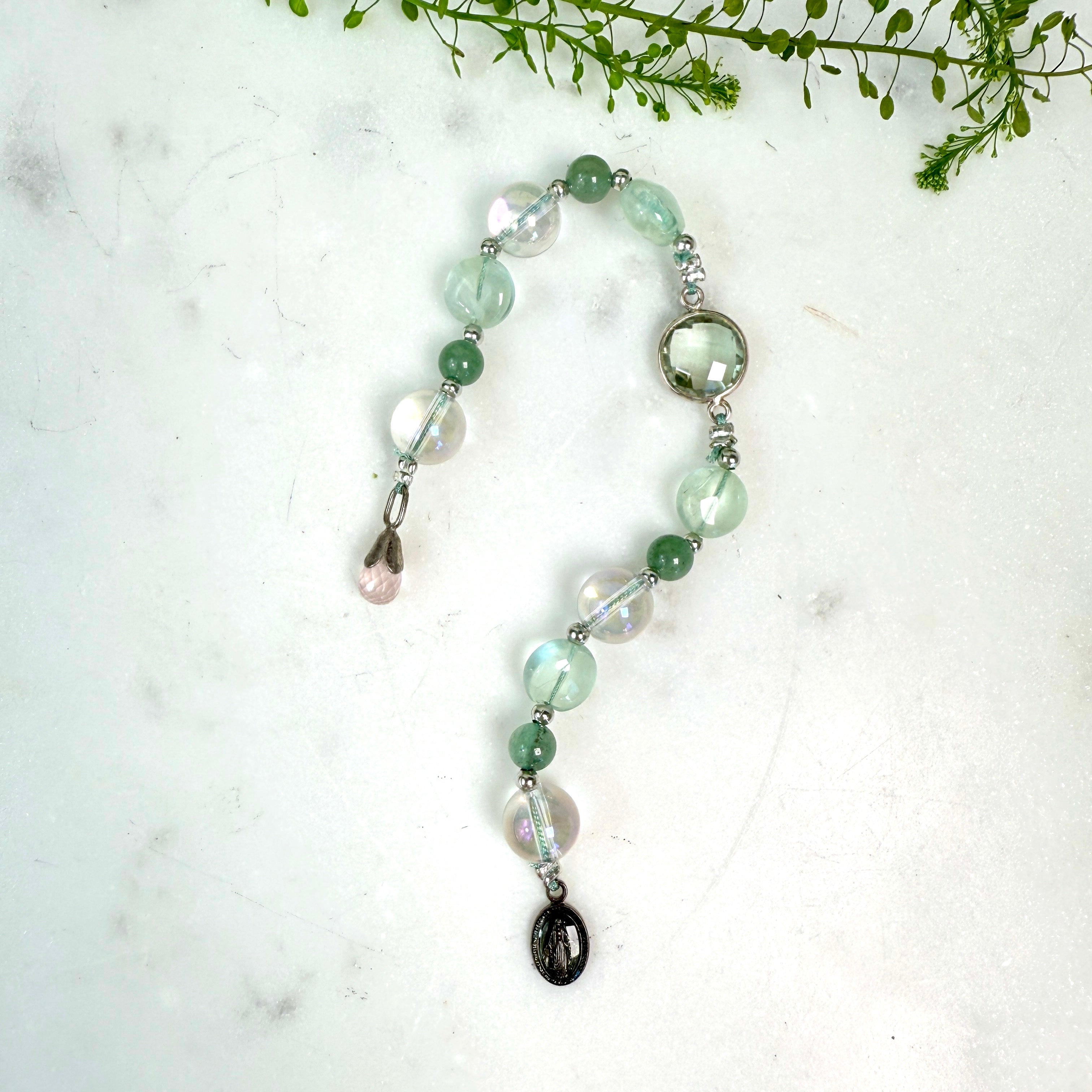 BRAVE SOFTNESS - KRYSTALKÆDE - UNIKA