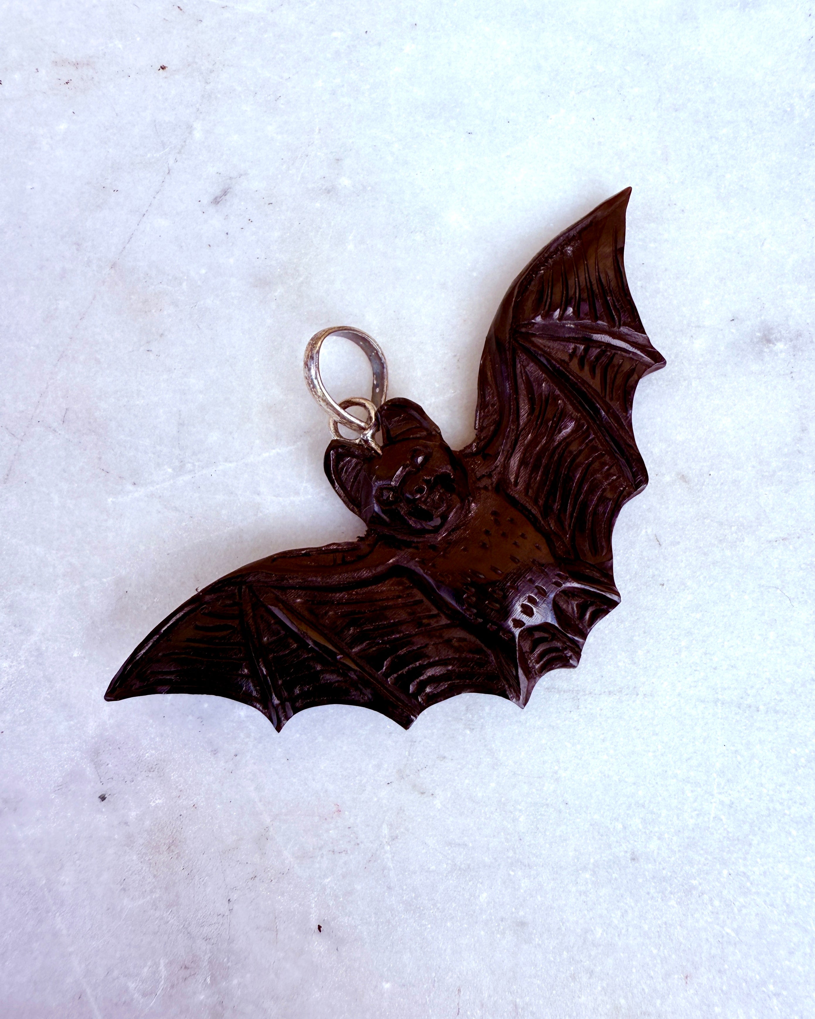 DØD OG GENFØDSEL - AMULET - UNIKA