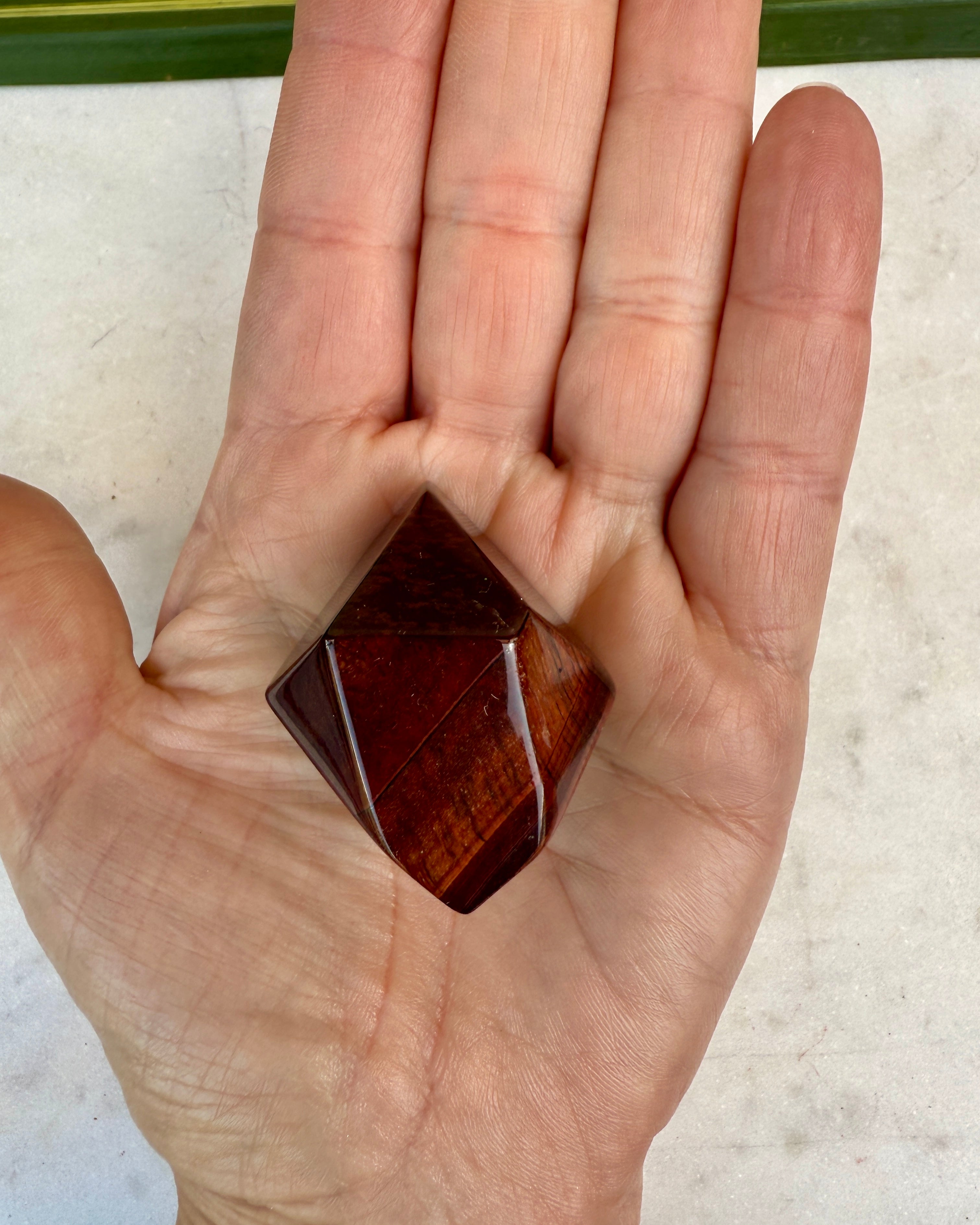 REDUCERER SELVKRITIK - KRYSTAL