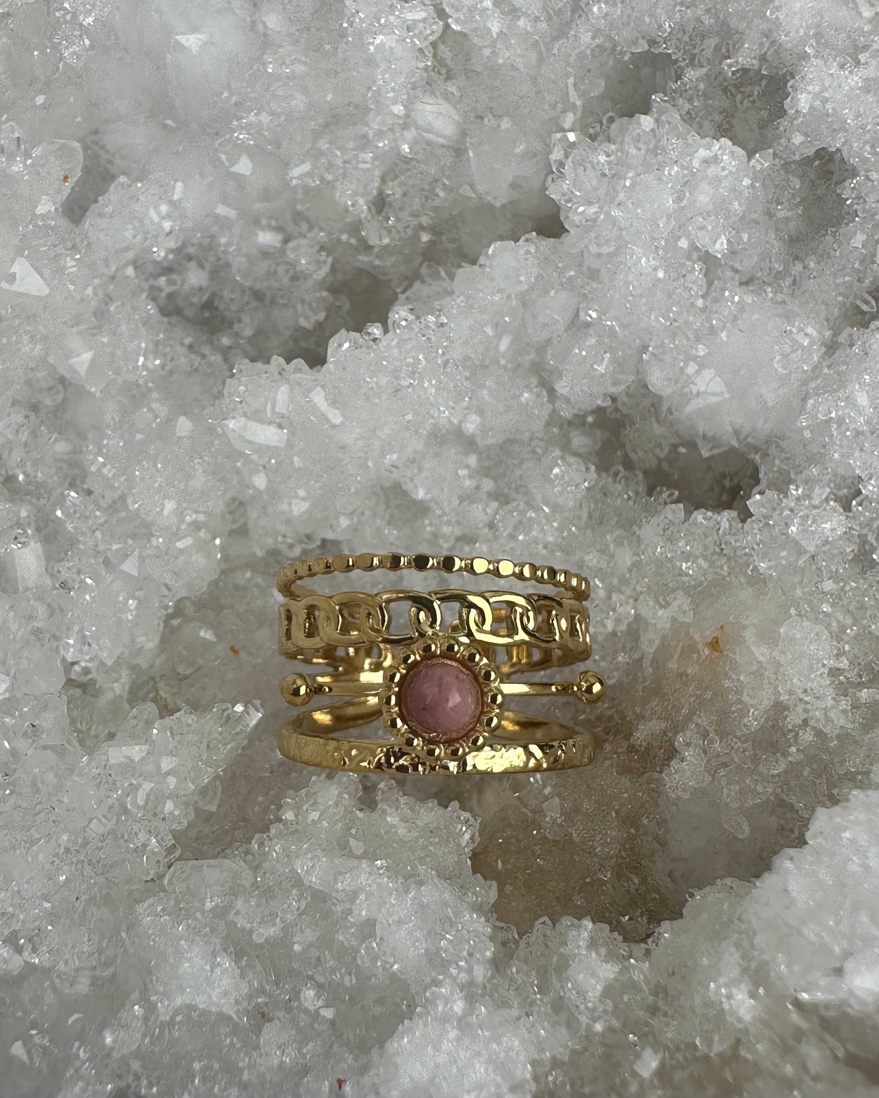 SACRED EMBRACE – RING 2 tilb