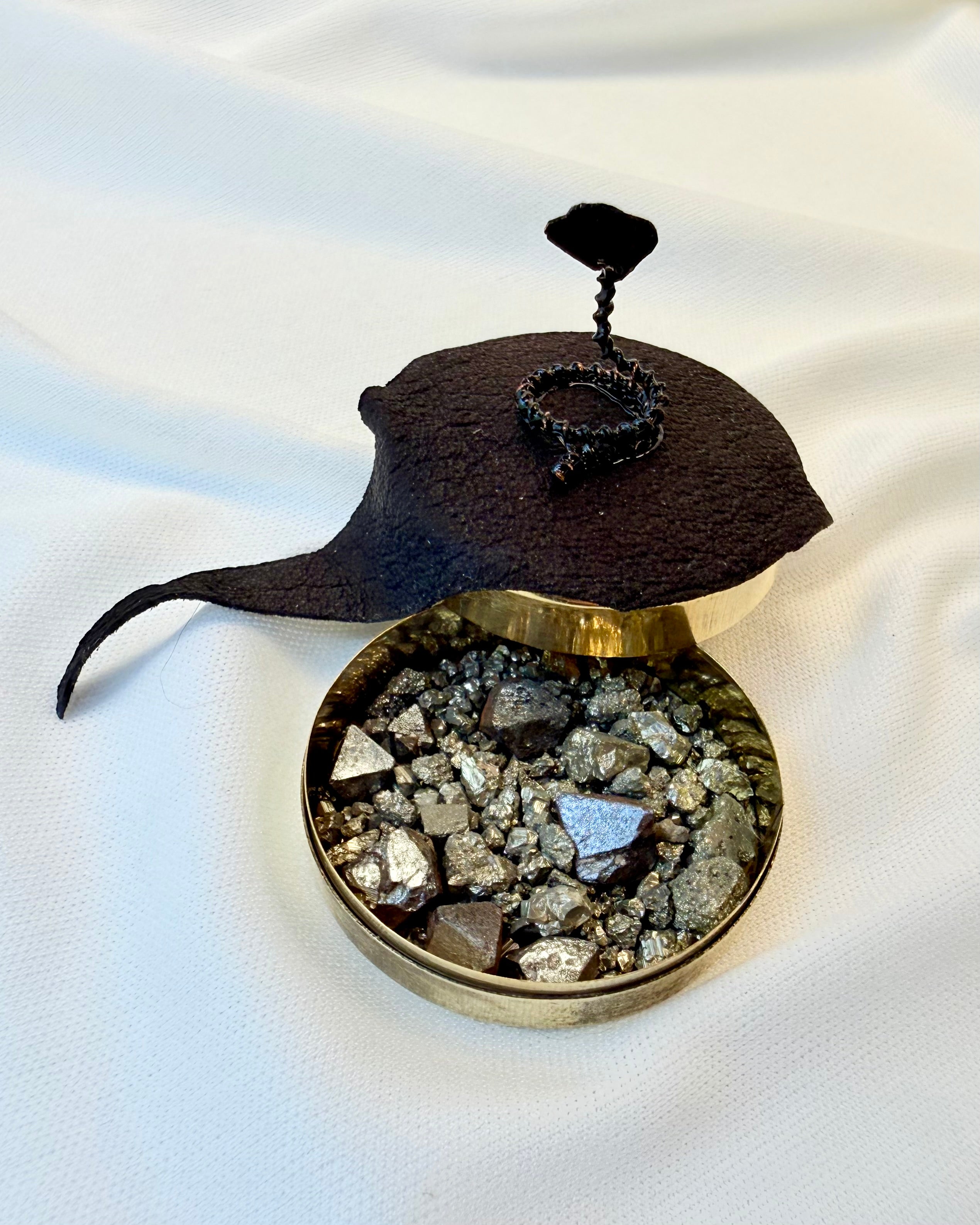 TRANSFORMATIONENS KUNST - ÆSKE