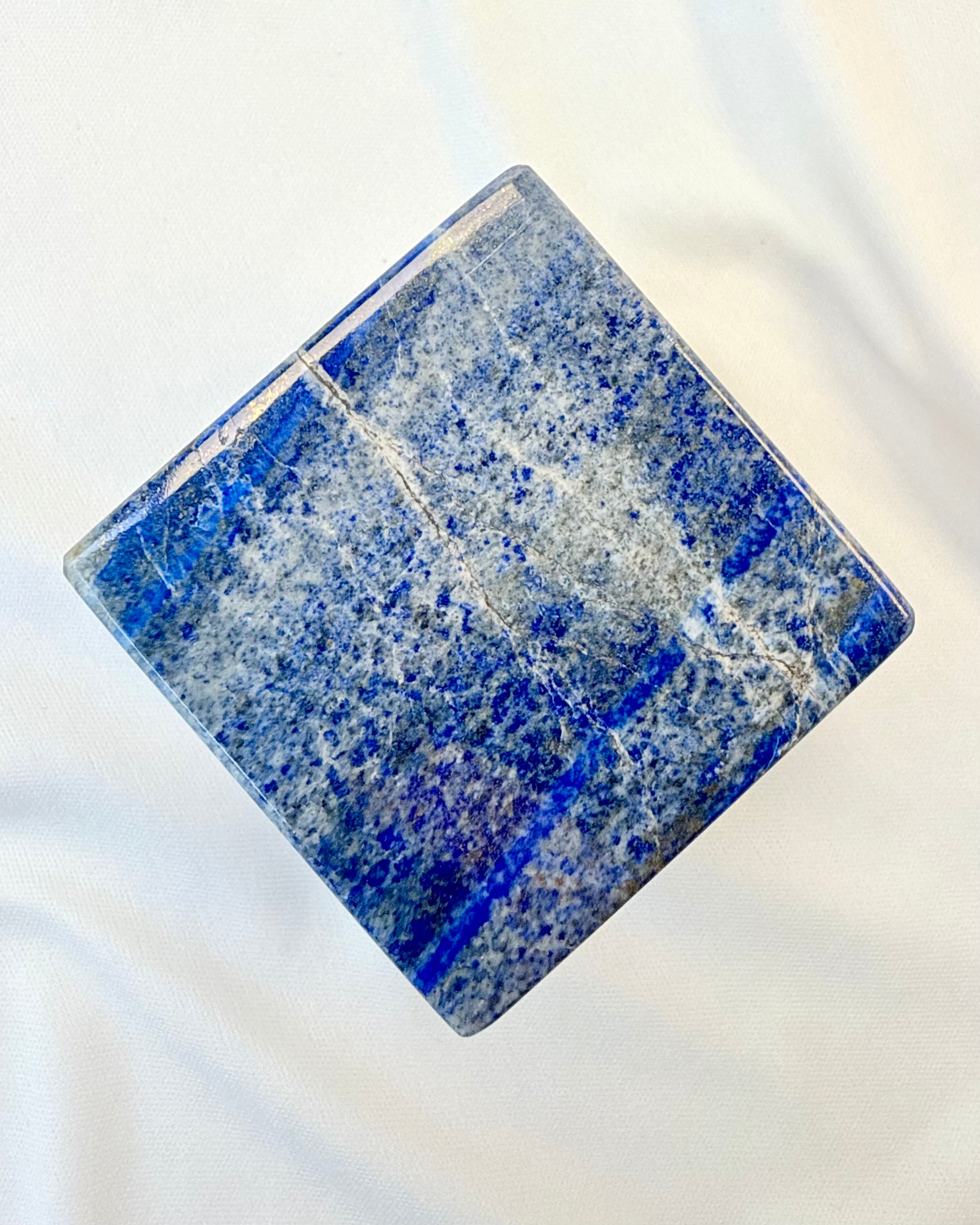 FÅ FODFÆSTE I DIN EGEN INTEGRITET - KRYSTAL - UNIKA