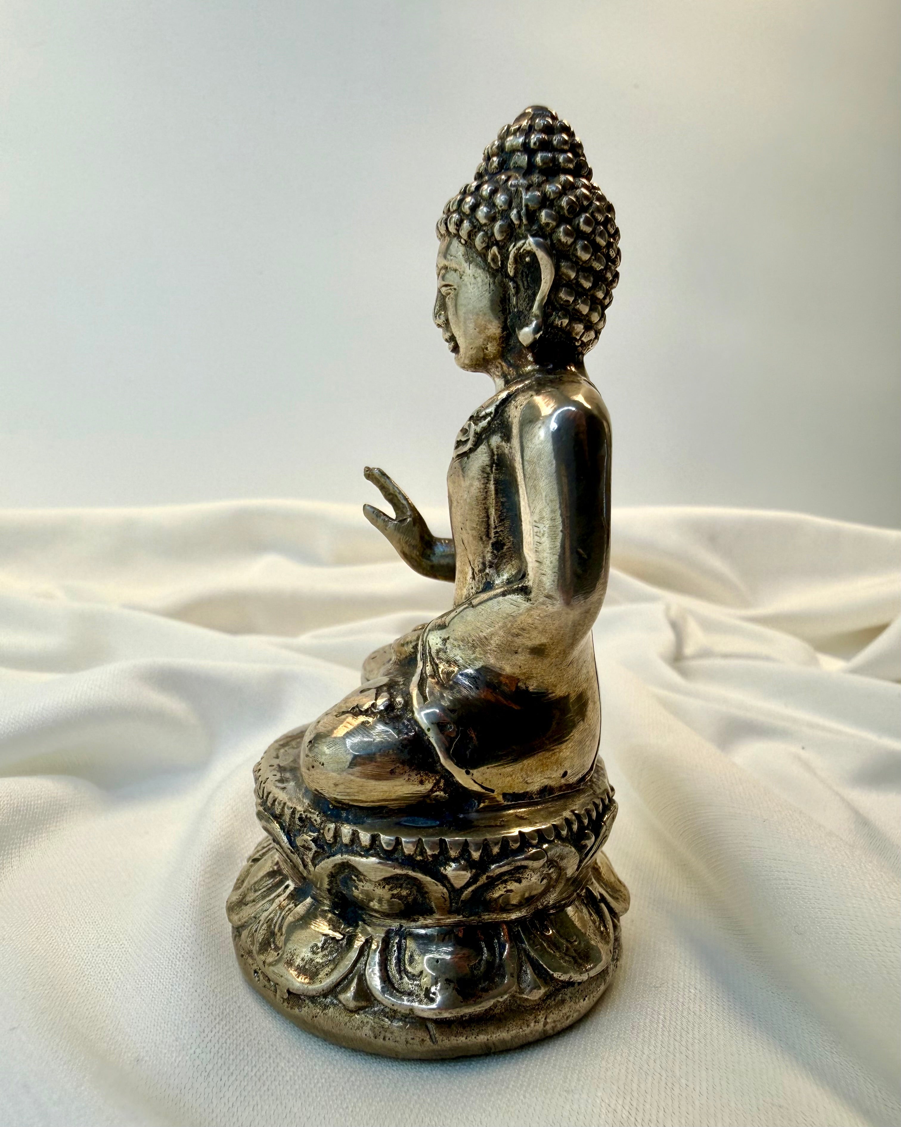 GIV SLIP PÅ TVIVL OG UBESLUTSOMHED - BUDDHA 1 tilb